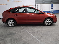Personenauto, ford, focus, 1.6-16v futura, 2007 - afbeelding 34 van  51