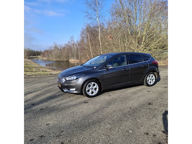 Personenauto, ford, focus, 2017 - afbeelding 1 van  42