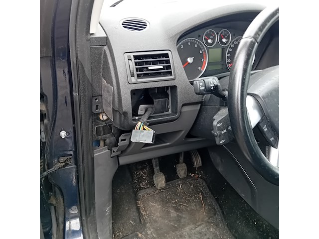 Personenauto, ford, focus c-max, 1.6-16v ghia, 2005 - afbeelding 8 van  17