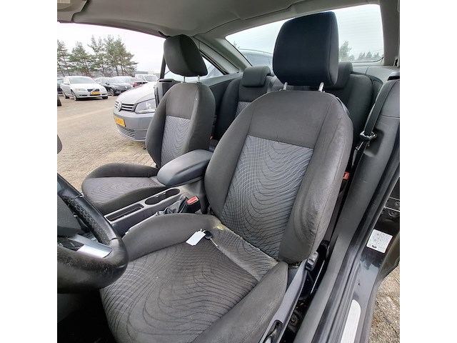 Personenauto, ford, focus coupé-cabriolet, 1.6-16v trend, 2007 - afbeelding 15 van  18