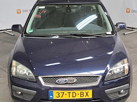 Personenauto, ford, focus wagon, 1.6-16v futura, 2006 - afbeelding 12 van  67
