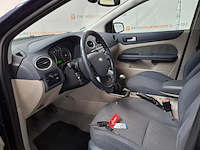 Personenauto, ford, focus wagon, 1.6-16v futura, 2006 - afbeelding 26 van  67