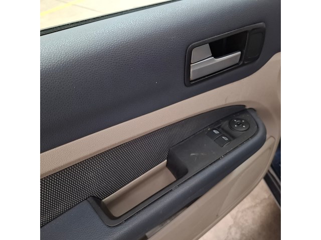Personenauto, ford, focus wagon, 1.6-16v futura, 2006 - afbeelding 27 van  67