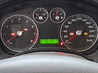 Personenauto, ford, focus wagon, 1.6-16v futura, 2006 - afbeelding 32 van  67