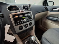 Personenauto, ford, focus wagon, 1.6-16v futura, 2006 - afbeelding 37 van  67