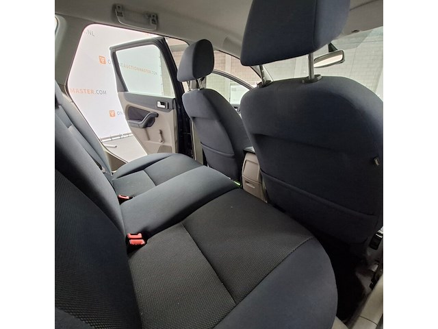 Personenauto, ford, focus wagon, 1.6-16v futura, 2006 - afbeelding 44 van  67