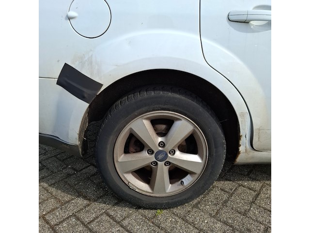 Personenauto, ford, focus wagon, 1.6-16v futura, 2007 - afbeelding 11 van  23