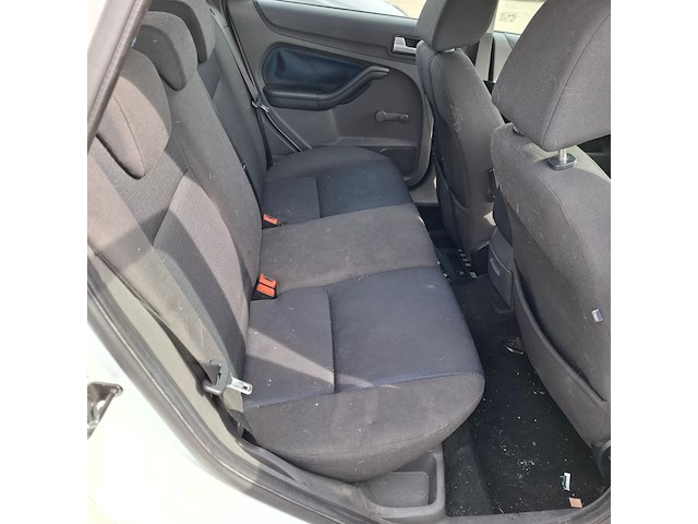 Personenauto, ford, focus wagon, 1.6-16v futura, 2007 - afbeelding 19 van  23