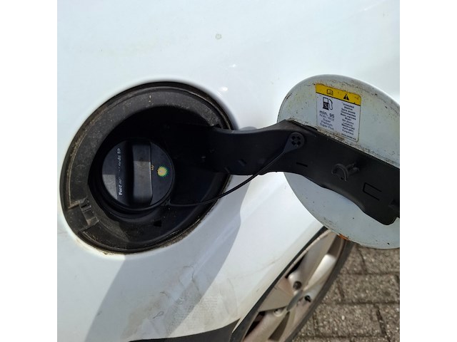 Personenauto, ford, focus wagon, 1.6-16v futura, 2007 - afbeelding 23 van  23