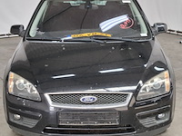Personenauto, ford, focus wagon, 1.6-16v titanium, 2007 - afbeelding 12 van  70