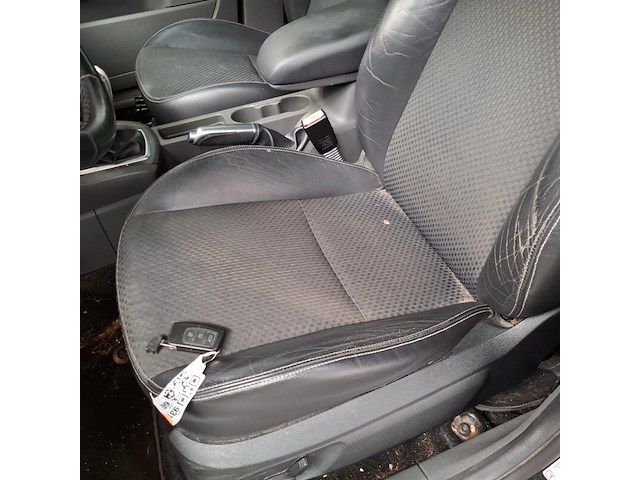 Personenauto, ford, focus wagon, 1.6-16v titanium, 2007 - afbeelding 32 van  70