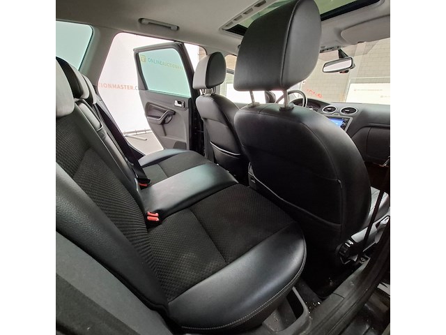Personenauto, ford, focus wagon, 1.6-16v titanium, 2007 - afbeelding 48 van  70