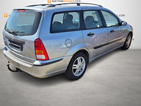 Personenauto, ford, focus wagon, 1.6-16v trend, grijs, 2004 - afbeelding 4 van  10