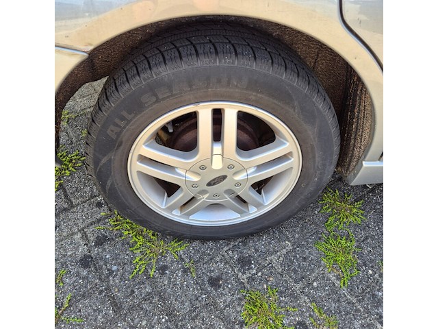 Personenauto, ford, focus wagon, 1.6-16v trend, grijs, 2004 - afbeelding 10 van  10