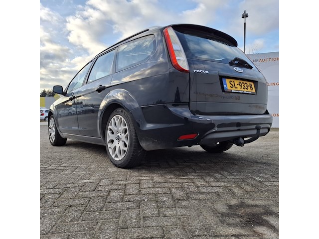 Personenauto ford, focus wagon 1.6, zwart, bouwjaar 2009 - afbeelding 8 van  46