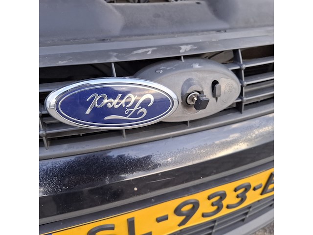 Personenauto ford, focus wagon 1.6, zwart, bouwjaar 2009 - afbeelding 9 van  46