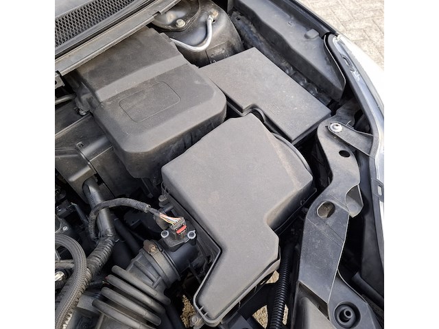 Personenauto ford, focus wagon 1.6, zwart, bouwjaar 2009 - afbeelding 13 van  46