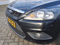 Personenauto ford, focus wagon 1.6, zwart, bouwjaar 2009 - afbeelding 18 van  46