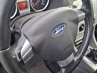 Personenauto ford, focus wagon 1.6, zwart, bouwjaar 2009 - afbeelding 22 van  46