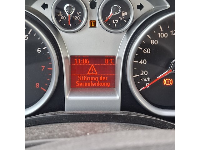 Personenauto ford, focus wagon 1.6, zwart, bouwjaar 2009 - afbeelding 25 van  46