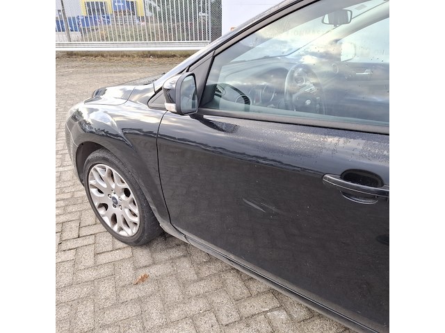 Personenauto ford, focus wagon 1.6, zwart, bouwjaar 2009 - afbeelding 45 van  46