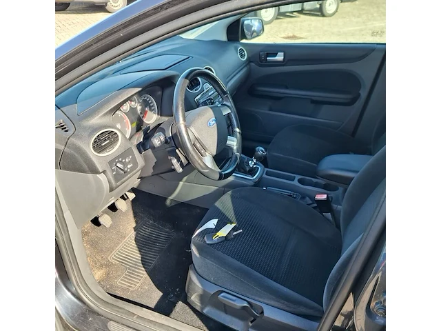 Personenauto, ford, focus wagon, 2.0 tdci titanium, 2005 - afbeelding 13 van  19