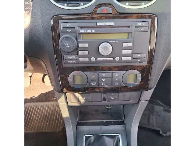 Personenauto, ford, focus wagon, 2.0 tdci titanium, 2005 - afbeelding 15 van  19