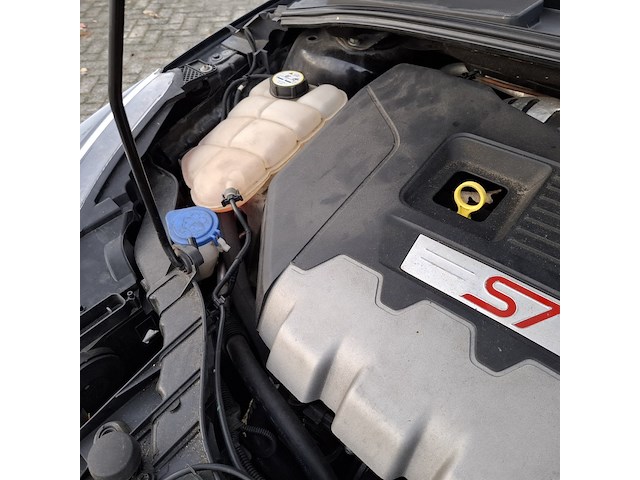 Personenauto, ford, focus - afbeelding 18 van  55