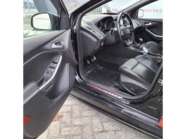 Personenauto, ford, focus - afbeelding 19 van  55