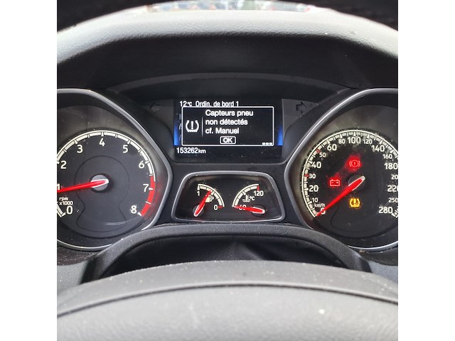 Personenauto, ford, focus - afbeelding 24 van  55