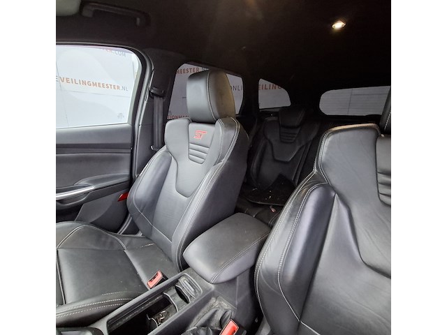 Personenauto, ford, focus - afbeelding 31 van  55