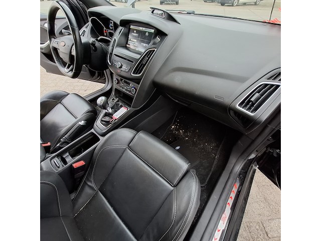 Personenauto, ford, focus - afbeelding 40 van  55