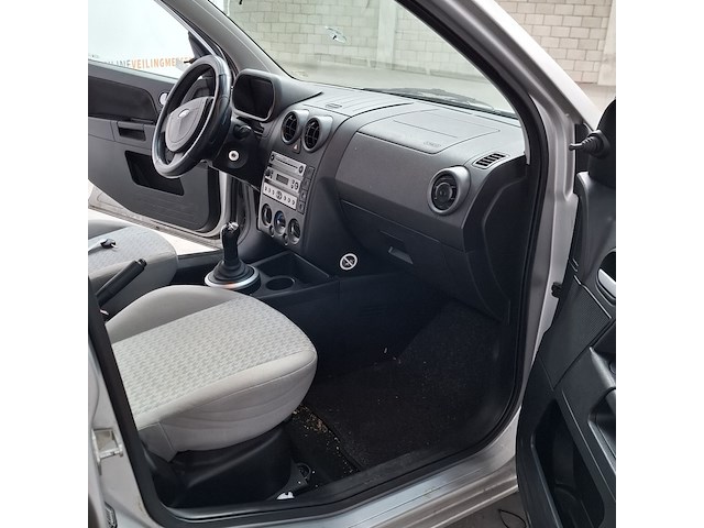 Personenauto, ford, fusion, 1.4-16v trend, 2004 - afbeelding 14 van  26