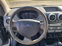 Personenauto, ford, fusion, zwart, 2004 - afbeelding 14 van  31