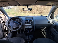 Personenauto, ford, fusion, zwart, 2004 - afbeelding 21 van  31