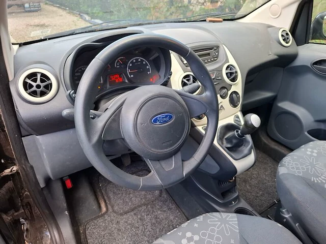 Personenauto ford, ka 1.2 cool&sound, bouwjaar 2010 - afbeelding 2 van  33