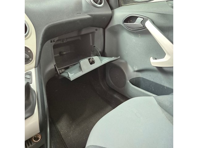 Personenauto, ford, ka, 1.2 titanium, 2009 - afbeelding 18 van  37