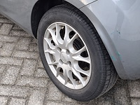 Personenauto ford, ka, grijs, bouwjaar 2010 - afbeelding 4 van  38