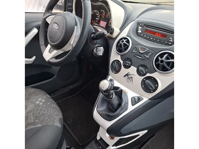 Personenauto ford, ka, grijs, bouwjaar 2010 - afbeelding 14 van  38