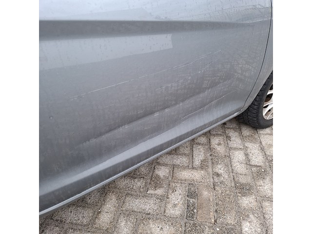 Personenauto ford, ka, grijs, bouwjaar 2010 - afbeelding 28 van  38