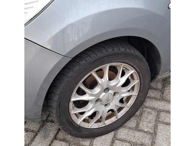 Personenauto ford, ka, grijs, bouwjaar 2010 - afbeelding 38 van  38