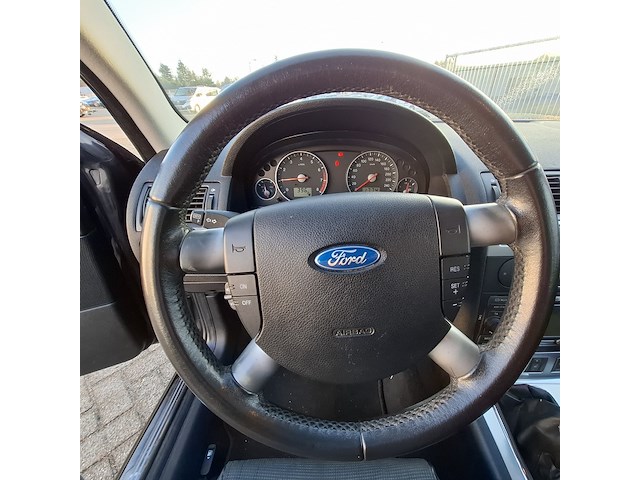 Personenauto ford, mondeo 2.0-16v platinum, zwart, bouwjaar 2006 - afbeelding 22 van  48