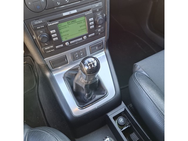 Personenauto ford, mondeo 2.0-16v platinum, zwart, bouwjaar 2006 - afbeelding 28 van  48