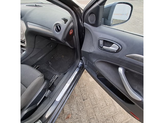 Personenauto ford, mondeo wagon 1.6-16v titanium, zwart, bouwjaar 2008 - afbeelding 29 van  41