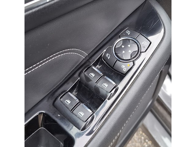 Personenauto, ford, s-max, 2.0 titanium - afbeelding 32 van  89