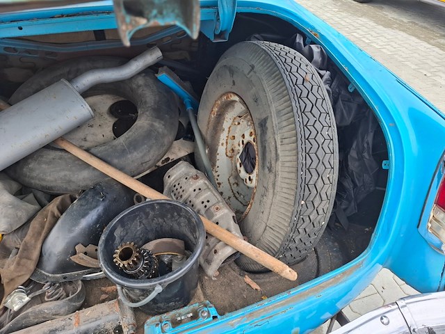 Personenauto, gaz volga - afbeelding 18 van  26