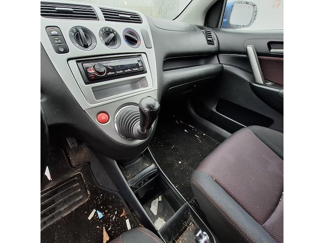 Personenauto honda, civic 1.4i sport, blauw, bouwjaar 2004 - afbeelding 28 van  45