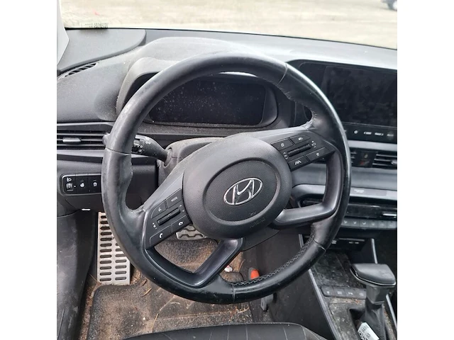 Personenauto, hyundai, bayon, 1.0 t-gdi premium sky, 2022 - afbeelding 16 van  17