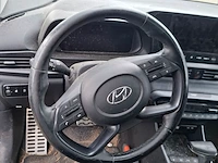 Personenauto, hyundai, bayon, 1.0 t-gdi premium sky, 2022 - afbeelding 16 van  17