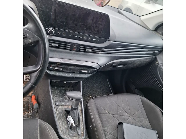 Personenauto, hyundai, bayon, 1.0 t-gdi premium sky, 2022 - afbeelding 17 van  17